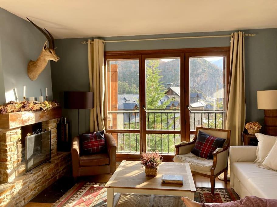 Elegante Apartamento En Escarrilla Con Vistas Al Valle 外观 照片