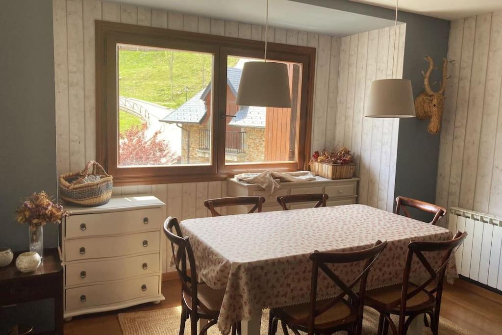 Elegante Apartamento En Escarrilla Con Vistas Al Valle 外观 照片